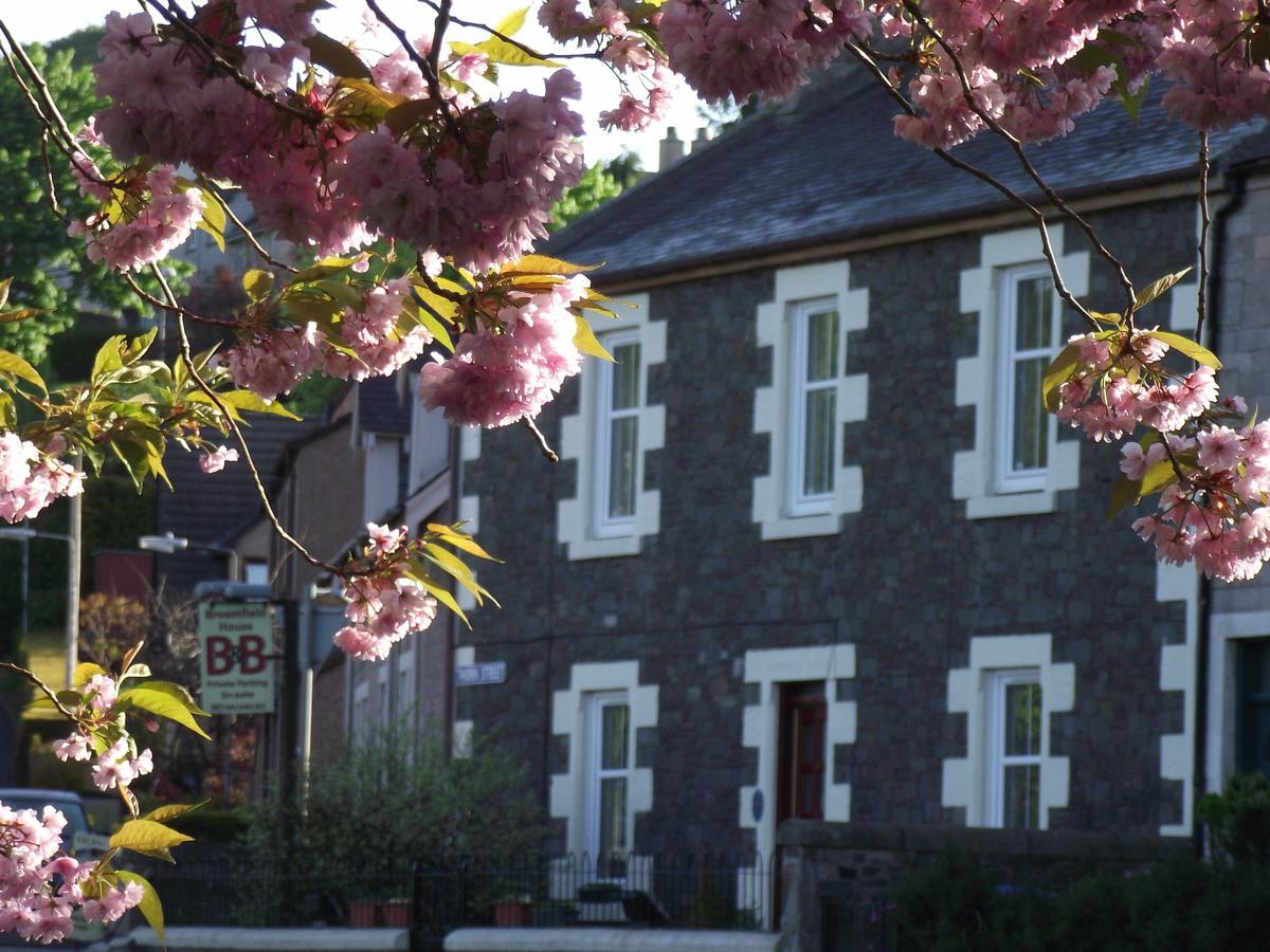 Broomfield House Bed And Breakfast Earlston Eksteriør billede